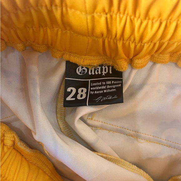 50% OFF GUAPI CARGO PANTS YELLOW - Picture 5 of 6